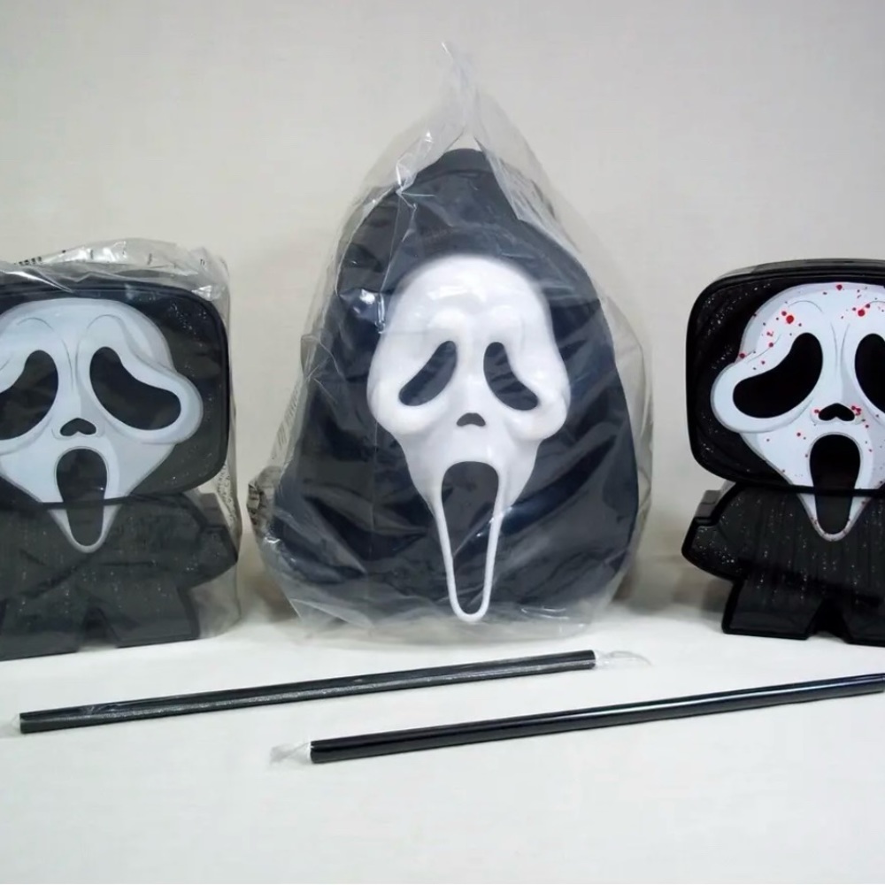 COPY - Scream 6 VI Popcorn & beverage buddies set